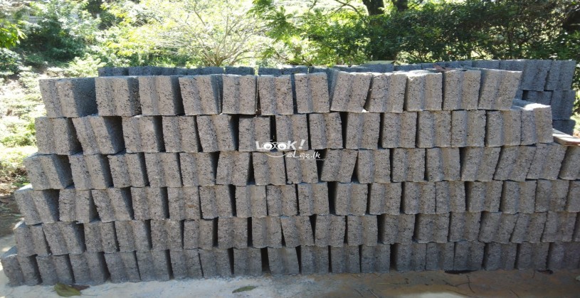 Block bricks