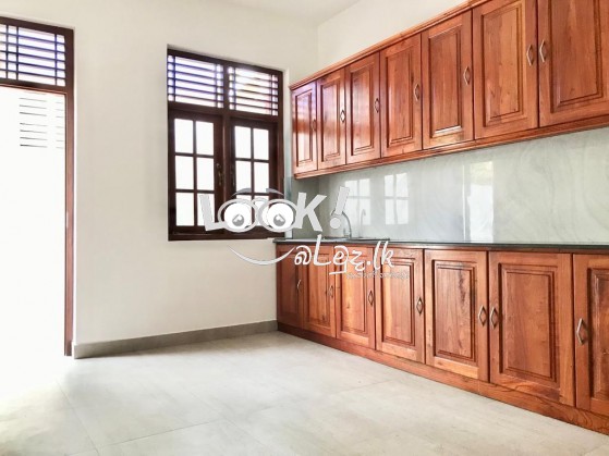 Ground Floor House for Rent in Dehiwala 4 Bed Rooms