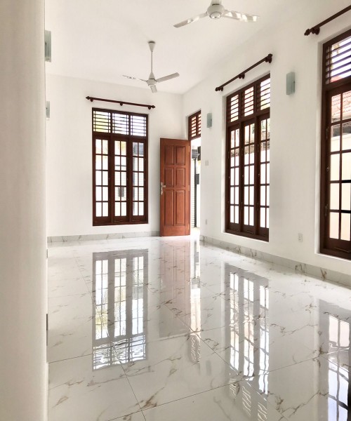 Ground Floor House for Rent in Dehiwala 4 Bed Rooms