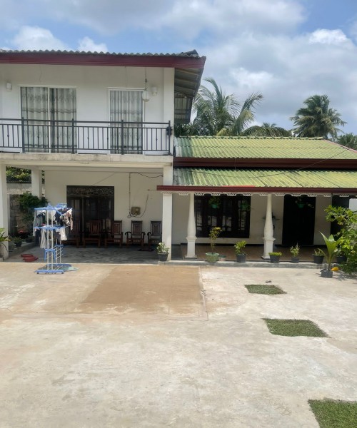 Upstair HOUSE for Sale ANDIAMBALAMA