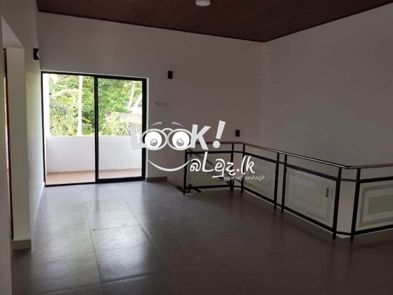 House for Sale in Elakanda,Hendala 3 Bed Rooms