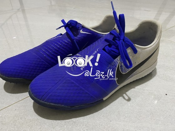 Nike skin Shoe