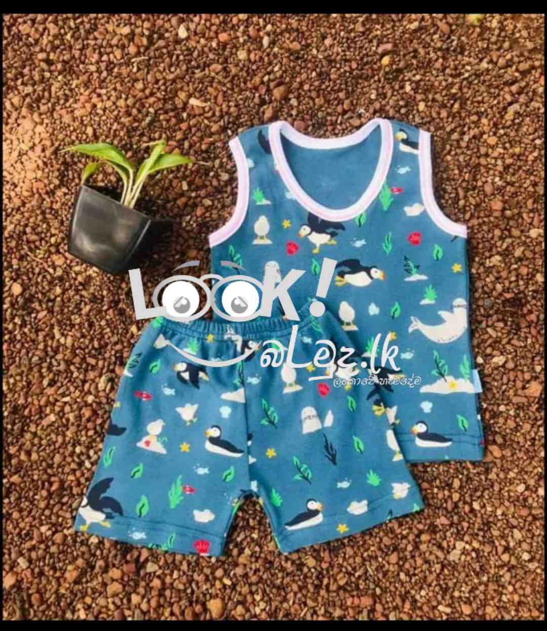 baby clothes selling