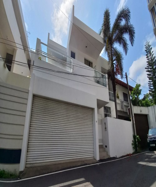 Luxury House for Sale in Naharenpita, Colombo 5  4 Bed Rooms