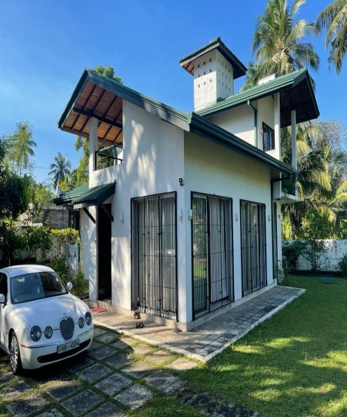 LUXURY 2 STOREY HOUSE FOR SALE IN MAWARAMANDIY