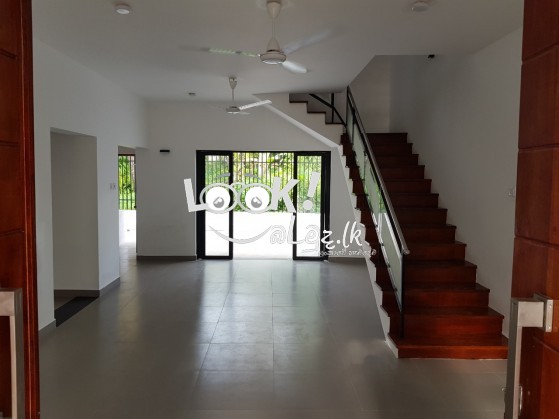 Luxury House for Sale Wattala