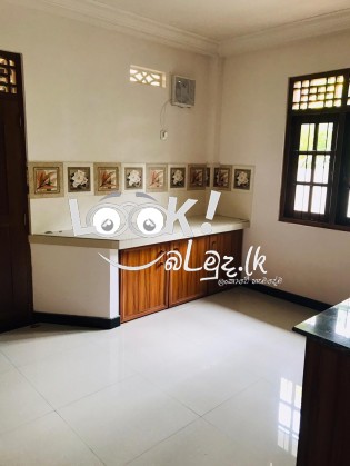 2 Story House for Rent in Sri Jayawardnapura Kotte 3 Bed Rooms