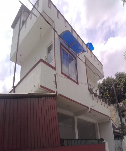 Two Story house for sale kadawatha 