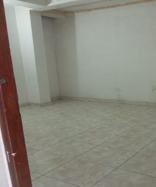 1st Floor of House for Rent in Asiri Mawatha,Kalubowila | 1 Bed Room