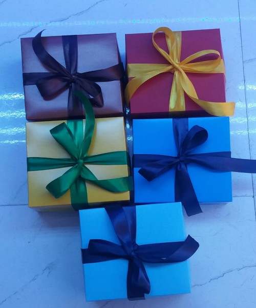 Gift boxes 