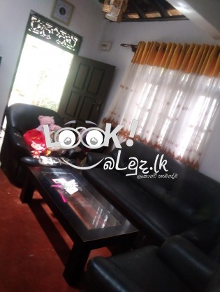 HOUSE For Sale MINUWANGODA 