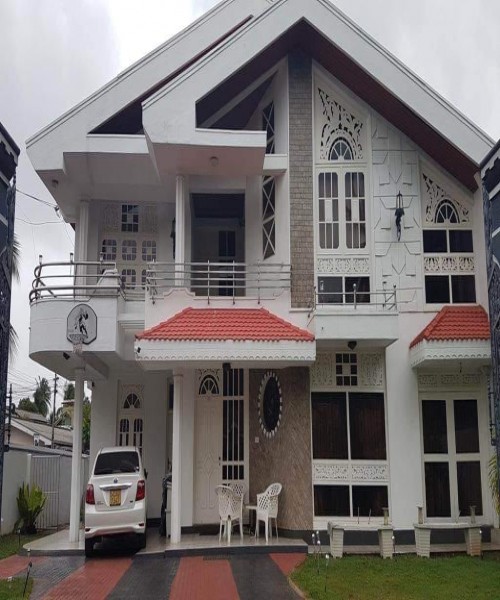 Two storied modern house in Kandana.