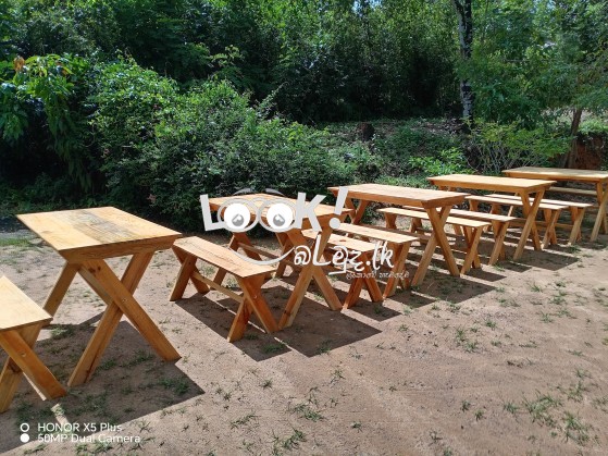 Restaurant table