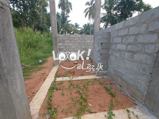 Land for sale with house