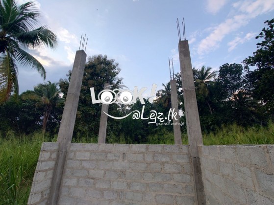 Land for sale with house