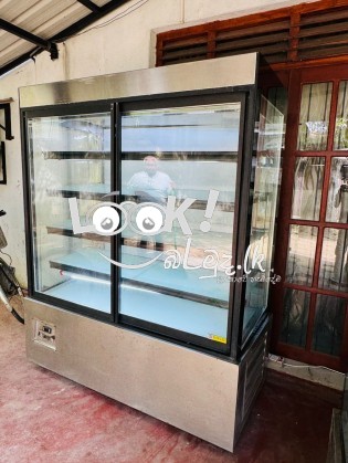 Cool cupboard/hot cupboard 